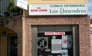 Hospital veterinario Clínica Veterinaria Los Almendros