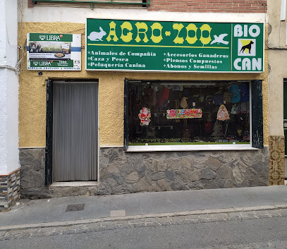 José Antonio Melguizo Iglesias 1 Tienda de animales José Antonio Melguizo Iglesias