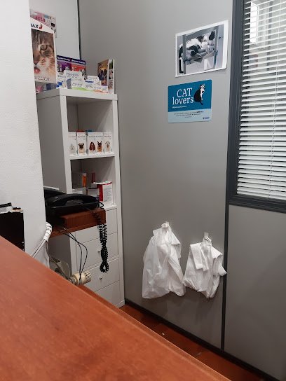 Veterinario Centro Clínico Veterinario Los Pericones