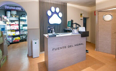 Veterinario Centro Veterinario Fuente del Moral