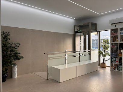 Veterinario Clínica Veterinaria Ángela de la Cruz