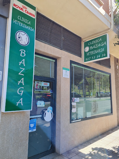Veterinario Clínica Veterinaria Bazaga