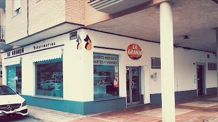 Veterinario Clínica Veterinaria La Granja