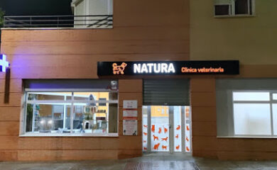 Veterinarios en Palomares del Río 1 Veterinario Clínica Veterinaria Natura Palomares del Río