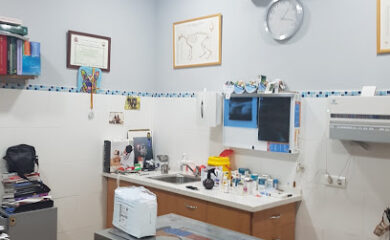 Veterinario Clínica Veterinaria Piña