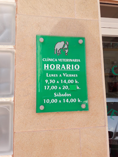 Clínica Veterinaria San Esteban 1 Veterinario Clínica Veterinaria San Esteban
