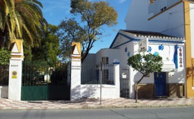 Veterinario PETCONDADO, S.L. ( Pablo López García-Villarrubia )